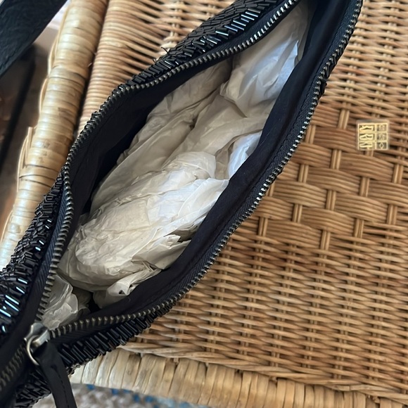 Free People Bugle Bead Clutch - Black NWT - Picture 14 of 17